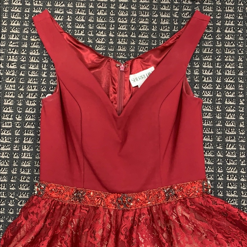 Sherri Hill short lace dress